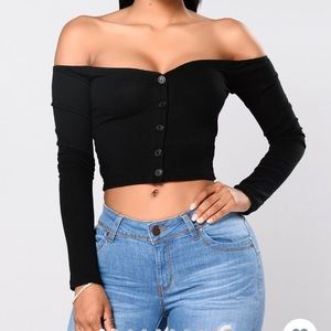 Fashion nova long sleeve black crop top